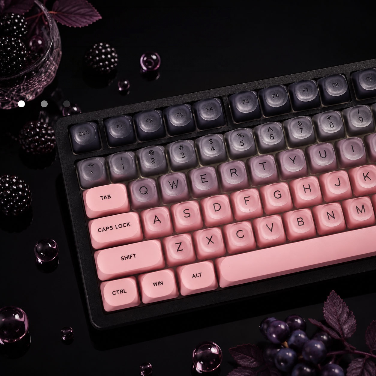 ブラックピンクのグラデーションカラーのクリスタルキーキャップ - Keyboard Gaming Black のレビューと価格