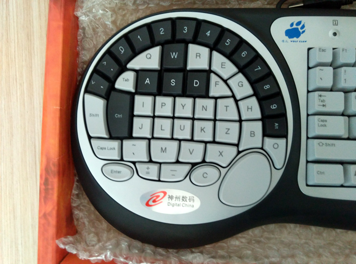 ウルフクロー用のプロのゲーミングキーボード,野生のアウトドア - Gaming Keyboard Hand のレビューと価格
